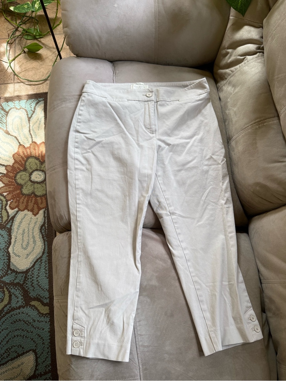 Talbots Khaki Capri Pants